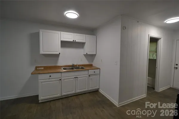 $1,000 | 1212 Essex Avenue, Unit 6, Gastonia, NC 28052