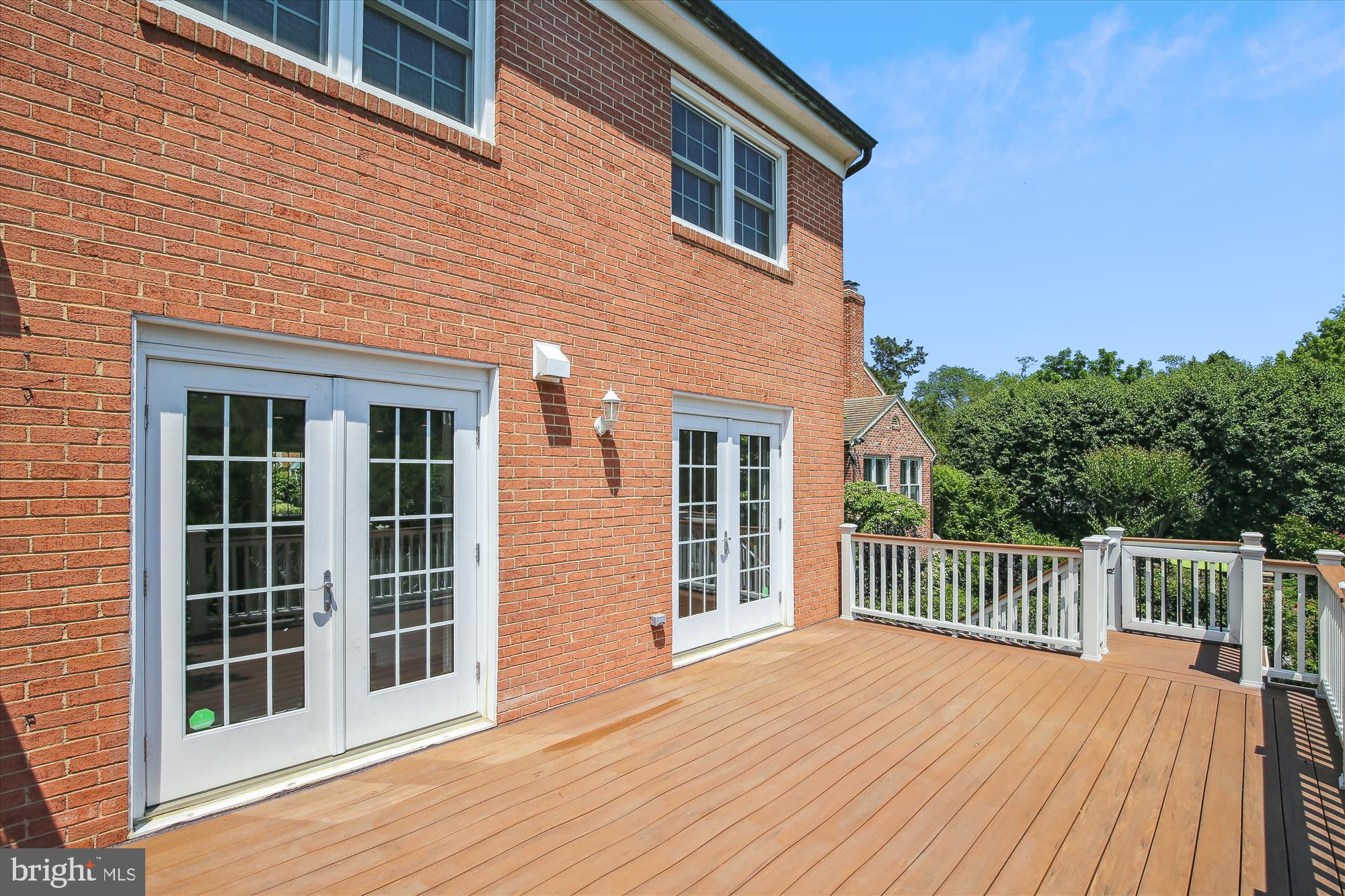 6340 Golf Course Square Alexandria, VA 22307 - Photo 9 of 58 Elevated Back Deck