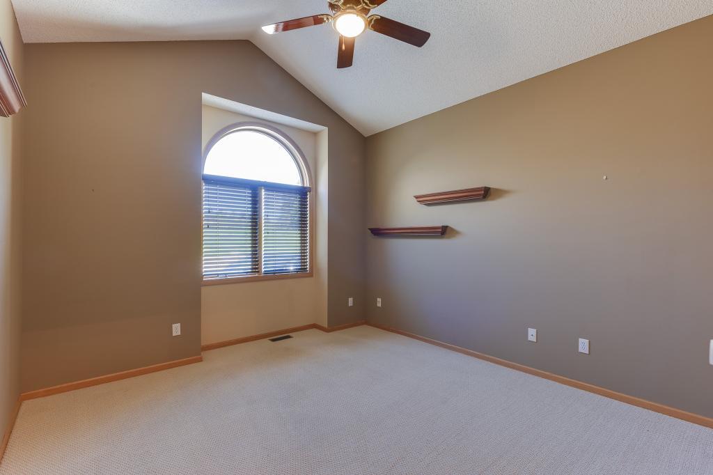 14889 Valley View Road Eden Prairie, MN 55344 - Photo 13 of 25 Gallery Image 13