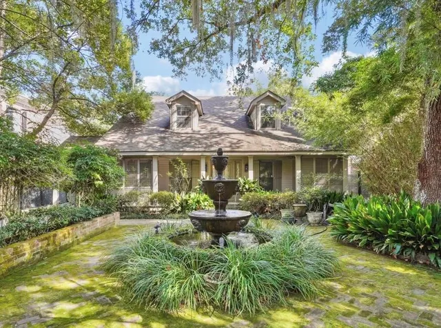$1,350,000 | 120 Park Drive, Covington, LA 70433