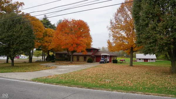 $899,000 | 11502 Thompson Road, Indianapolis, IN 46239