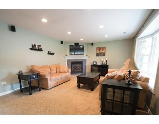 16 Santa Fe Road Chelmsford, MA 01824 - Photo 3 of 24