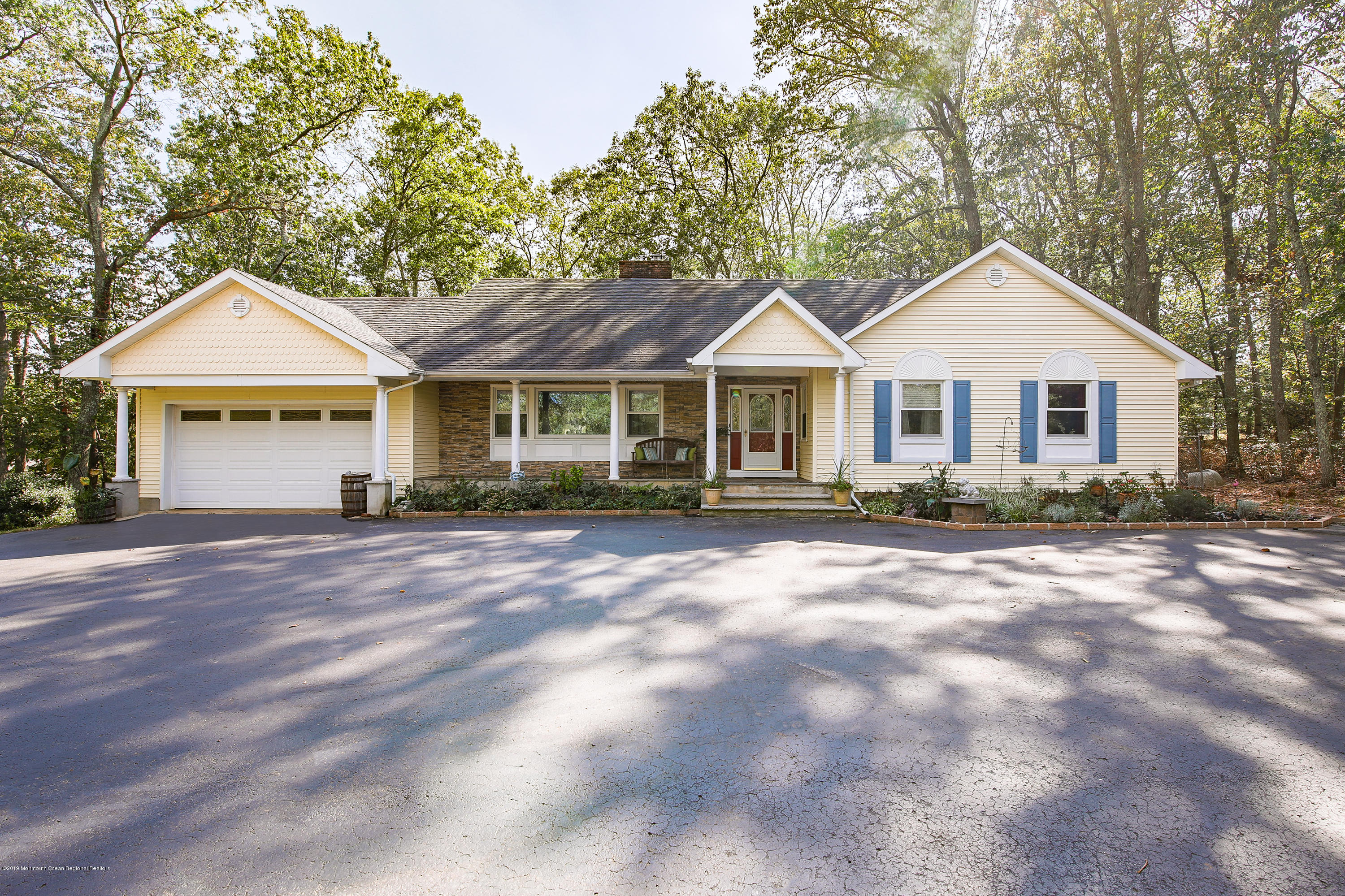 611 West Farms Road Howell, NJ 07731 - Photo 1 of 44 Ext6
