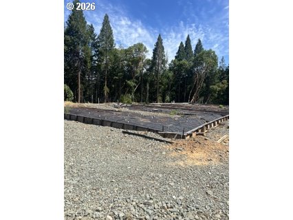 570 Tunnel Road Glendale, OR 97442 - Photo 13 of 16