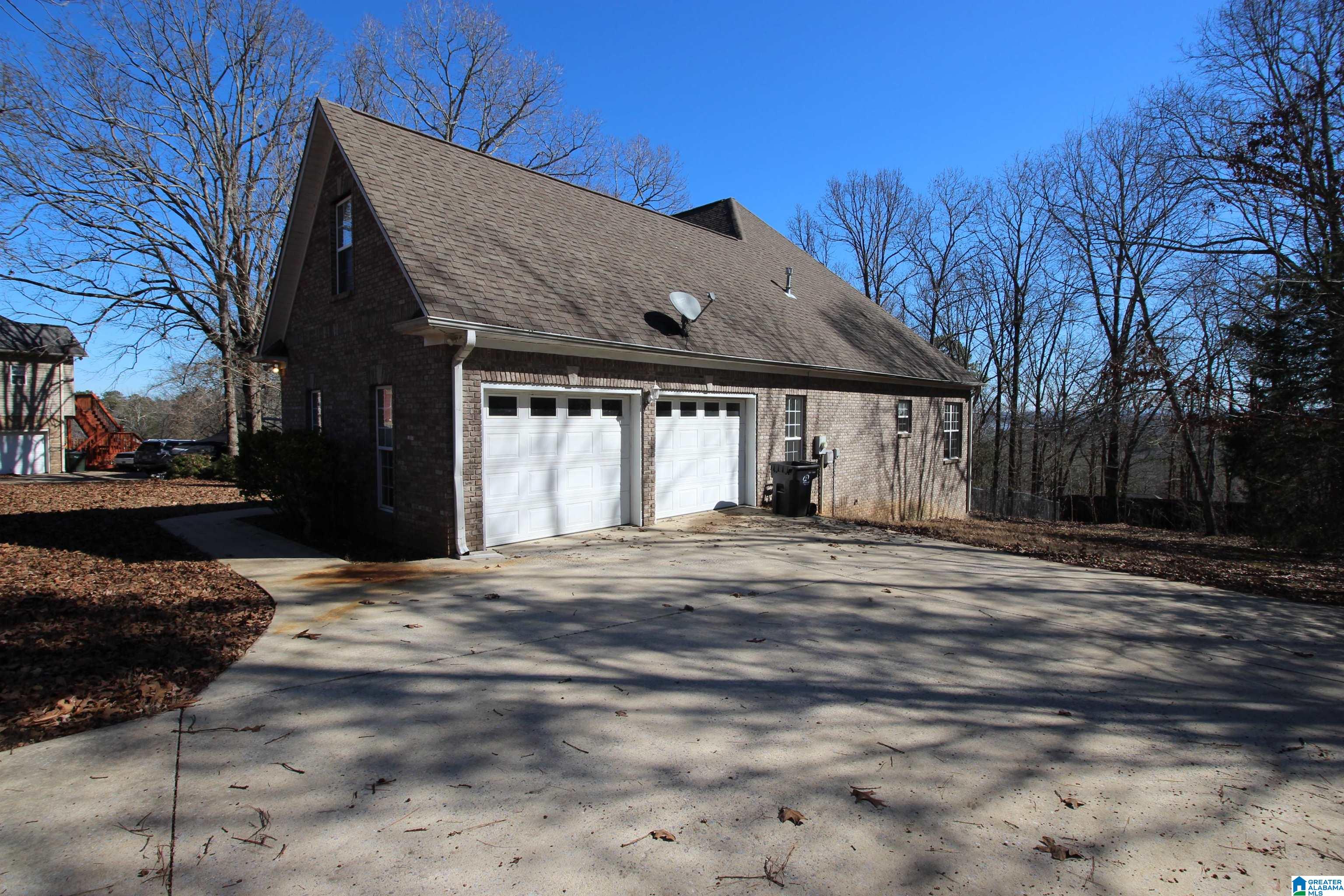 225 Ellington Way Riverside, AL 35135 - Photo 4 of 40