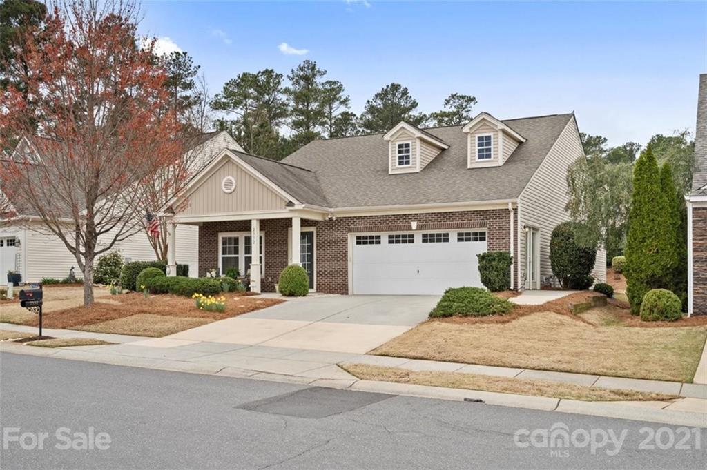 2332 Celandine Way Tega Cay, SC 29708 - Photo 3 of 37 Gallery Image 3