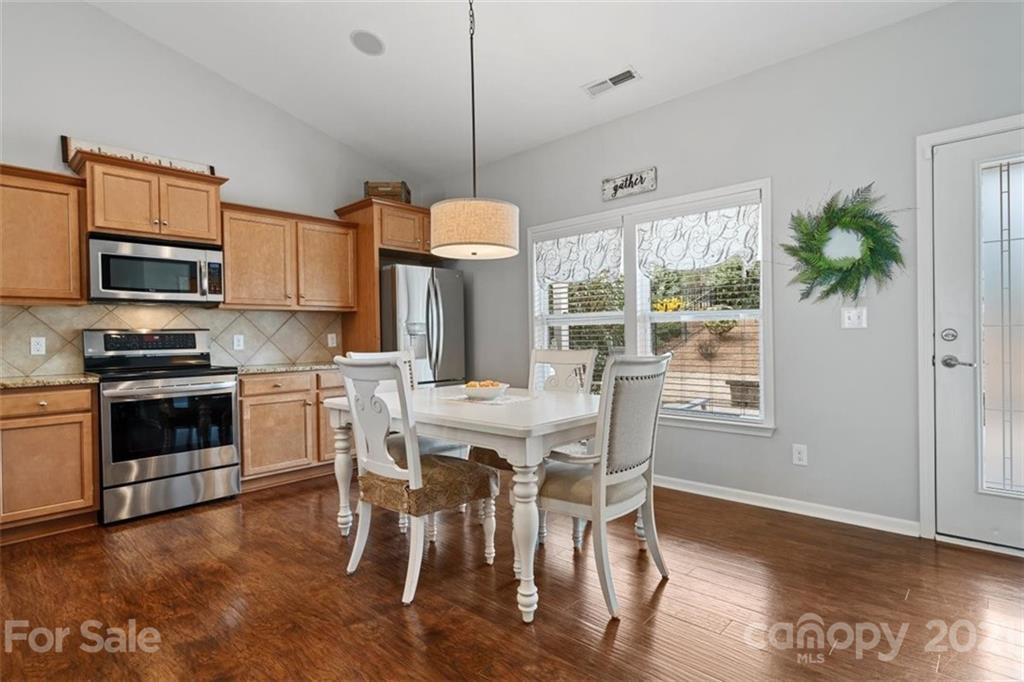 2332 Celandine Way Tega Cay, SC 29708 - Photo 21 of 37 Gallery Image 21