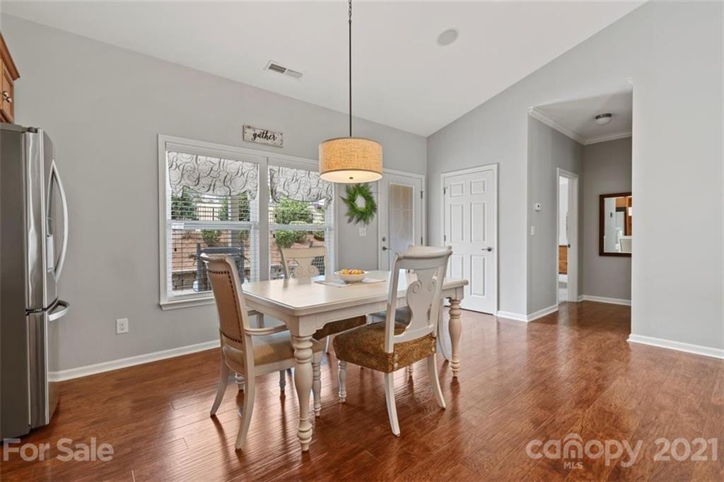 2332 Celandine Way Tega Cay, SC 29708 - Photo 22 of 37 Gallery Image 22