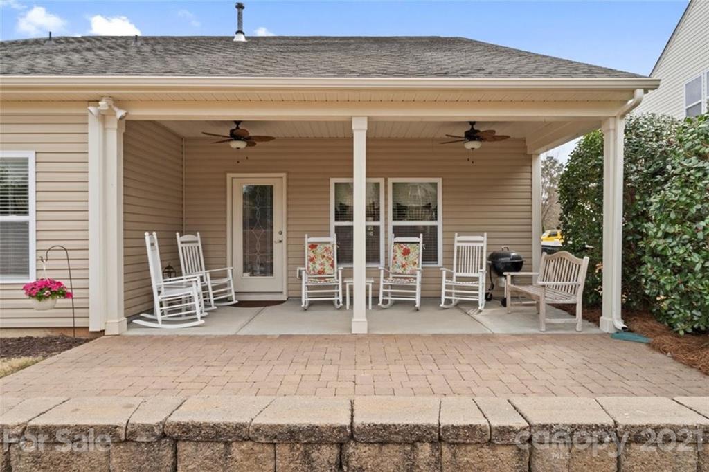 2332 Celandine Way Tega Cay, SC 29708 - Photo 29 of 37 Gallery Image 29