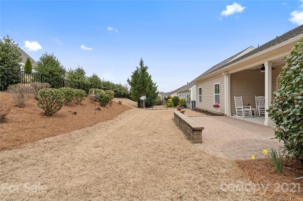 2332 Celandine Way Tega Cay, SC 29708 - Photo 31 of 37 Gallery Image 31