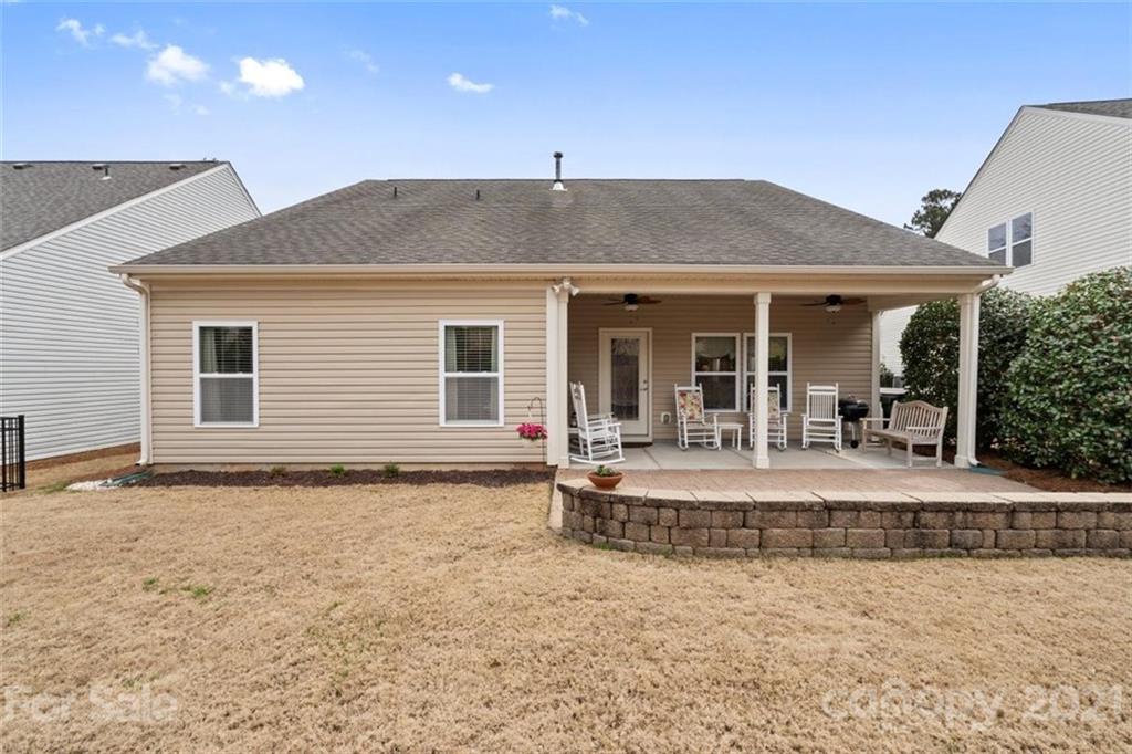 2332 Celandine Way Tega Cay, SC 29708 - Photo 33 of 37 Gallery Image 33