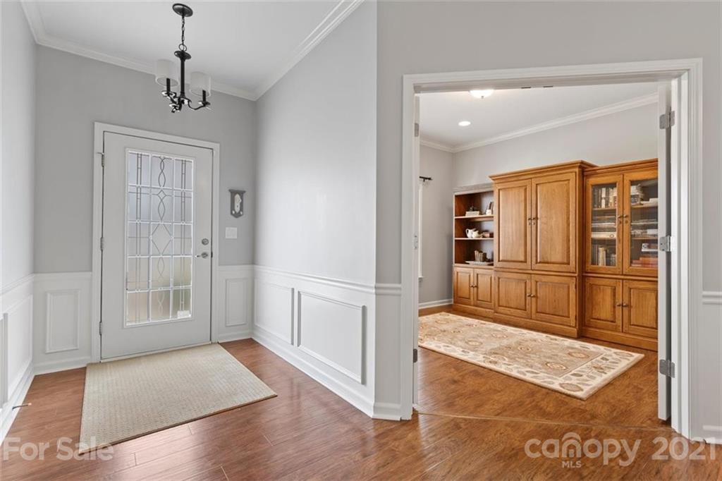 2332 Celandine Way Tega Cay, SC 29708 - Photo 7 of 37 Gallery Image 7