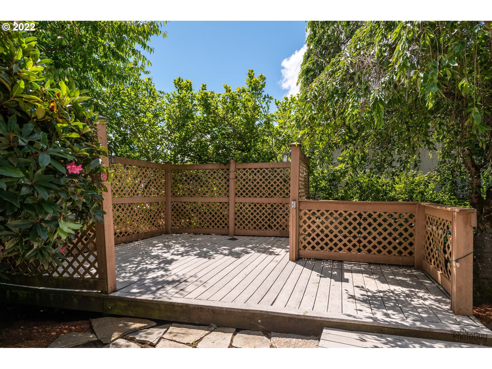 589 Granite Place Springfield, OR 97477 - Photo 28 of 31 a view of a wooden fence