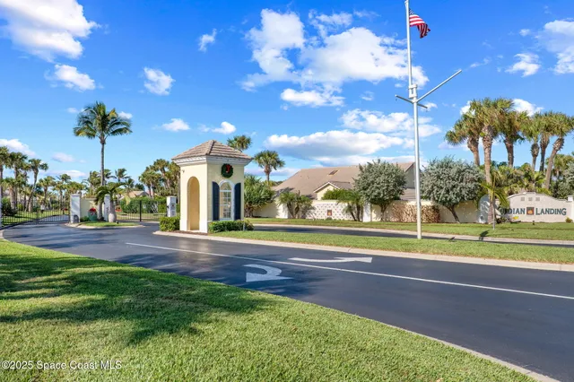 a view of a house with a big yard