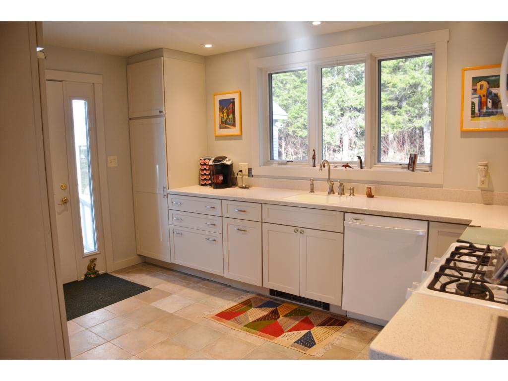 632 Goose Pond Road Canaan, NH 03741 - Photo 3 of 31 Gallery Image 3