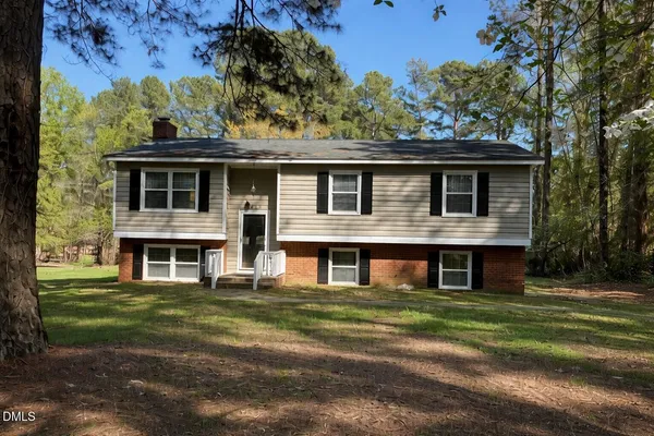 $390,000 | 8325 Bells Lake Road, Apex, NC 27539