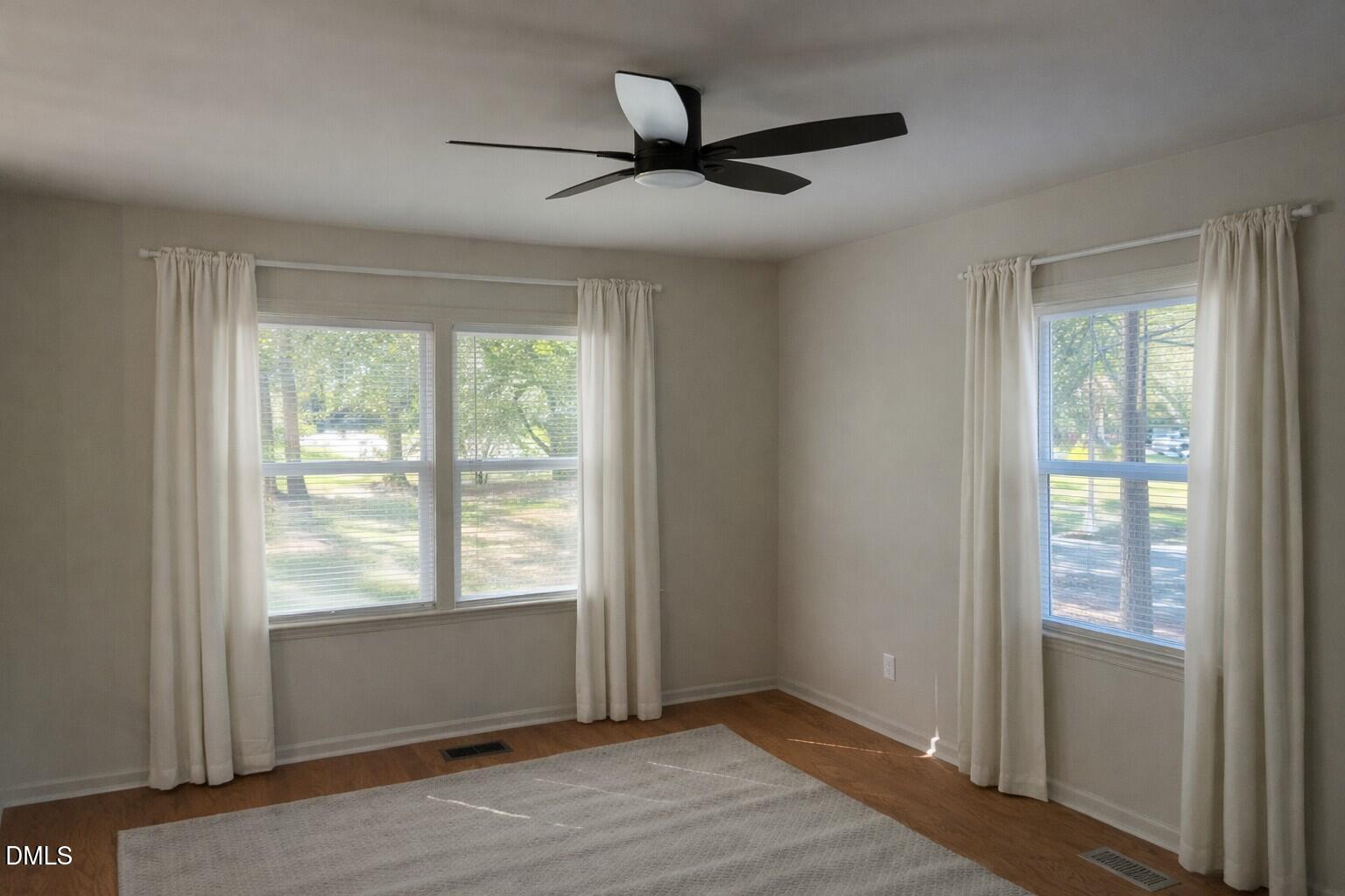 8325 Bells Lake Road Apex, NC 27539 - Photo 9 of 26 room