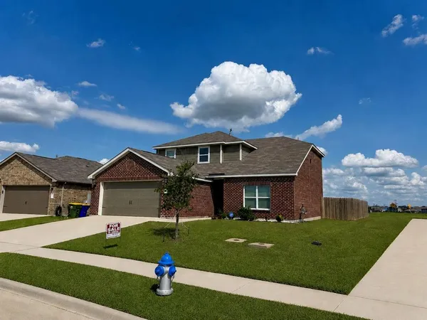 $315,000 | 137 Sammy Fowler Avenue, Venus, TX 76084