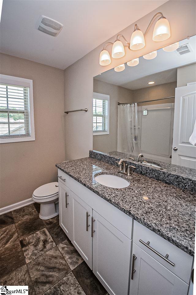 302 Wildflower Road Easley, SC 29642 - Photo 33 of 36 Gallery Image 33
