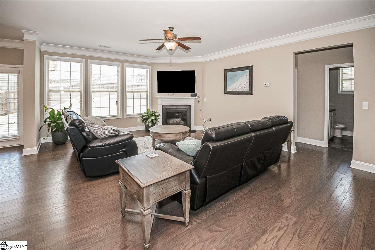 302 Wildflower Road Easley, SC 29642 - Photo 10 of 36 Gallery Image 10