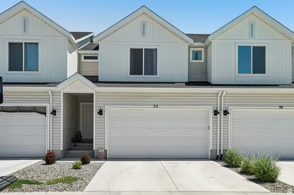 $349,900 | 52 North Wayne Way, Grantsville, UT 84029