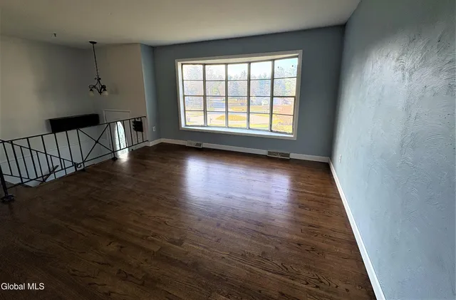 $399,000 | 12 Clove Court, Clifton Park, NY 12065