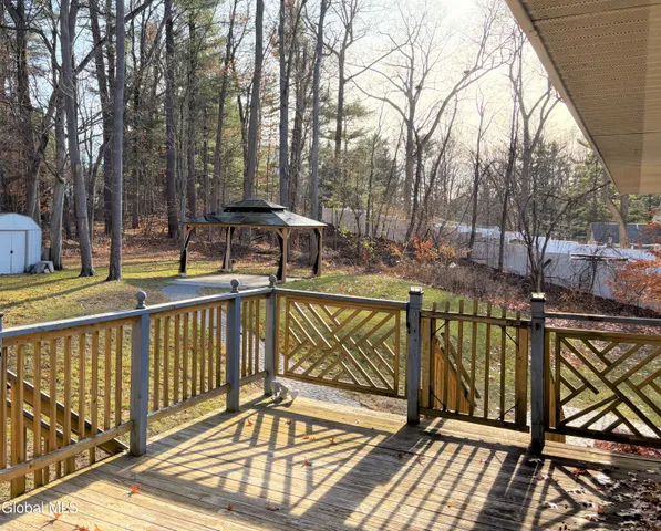 $399,000 | 12 Clove Court, Clifton Park, NY 12065