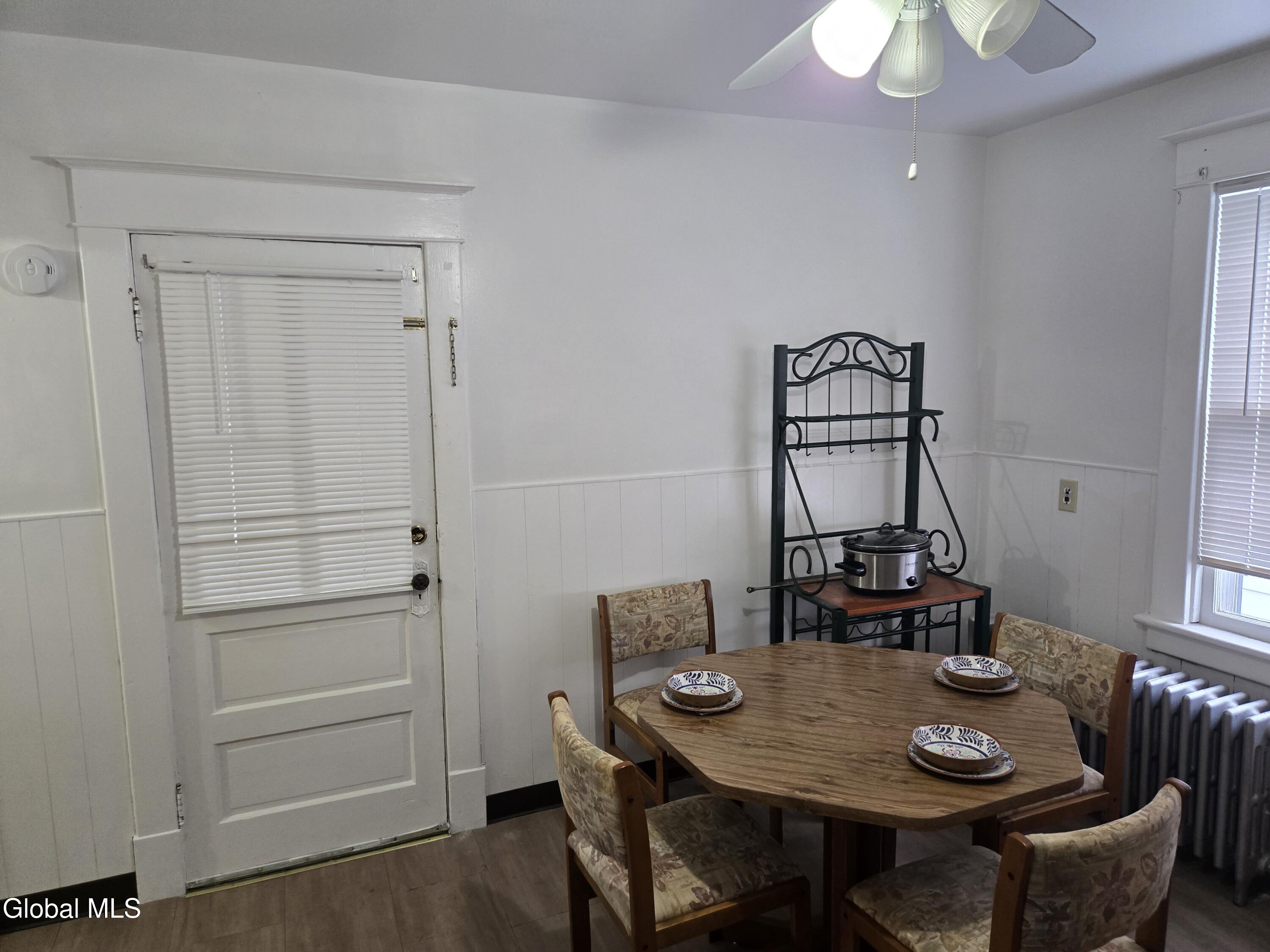 364 Michigan Avenue, Unit 2 Schenectady, NY 12303 - Photo 11 of 15 20250913_161411