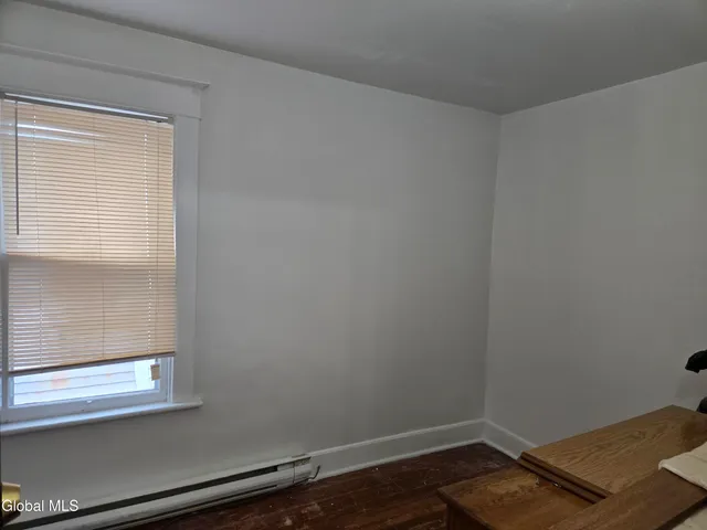 $1,150 | 364 Michigan Avenue, Unit 2, Schenectady, NY 12303