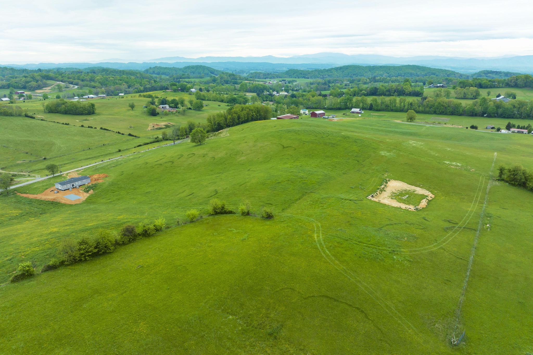 177 Tom Lewis Road, Unit 8 Limestone, TN 37681 - Photo 8 of 23 177TomLewis23