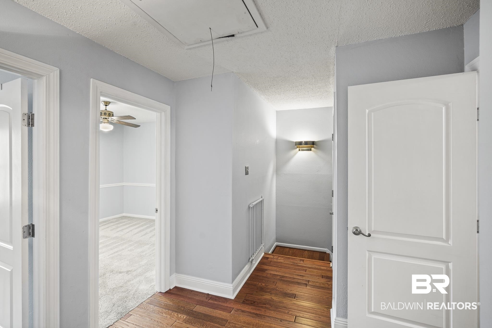 4017 Cottage Hill Road, Unit 68 Mobile, AL 36609 - Photo 12 of 36 Upstairs Landing