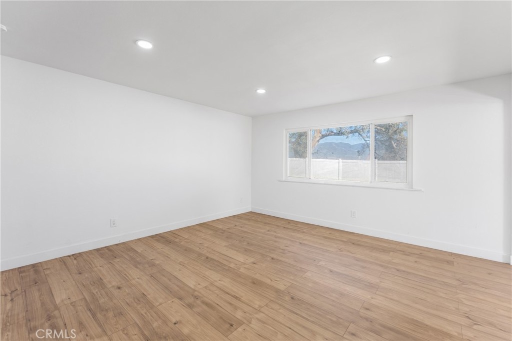 1423 Terrace Road Rialto, CA 92376 - Photo 13 of 40