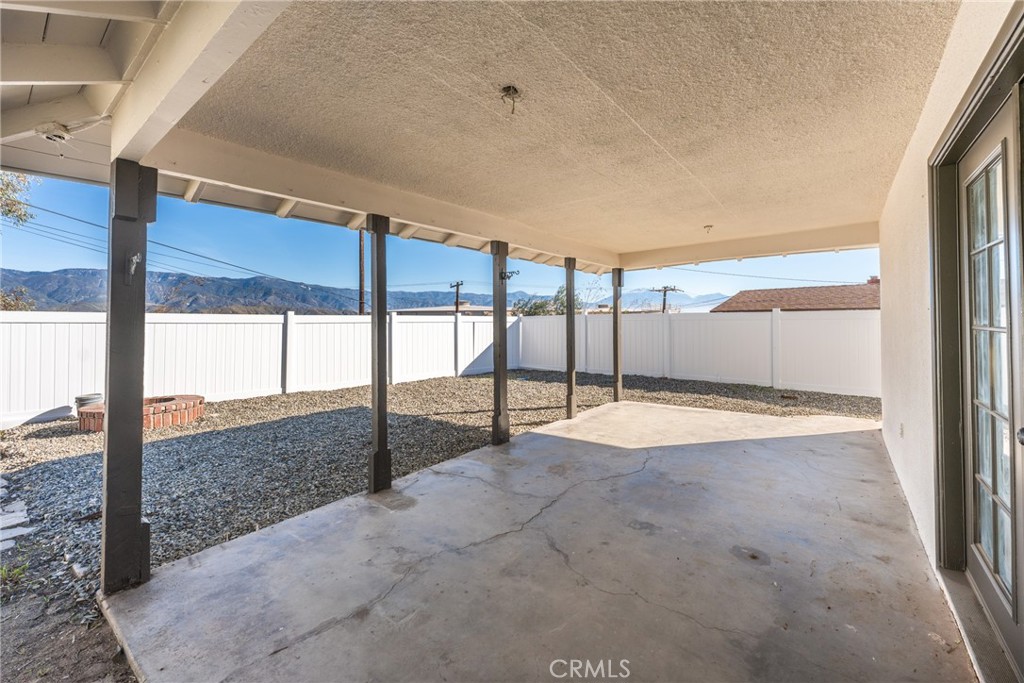 1423 Terrace Road Rialto, CA 92376 - Photo 31 of 40