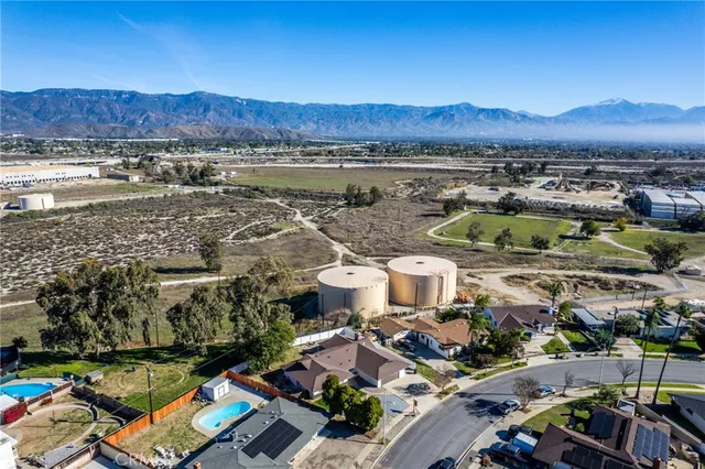 $674,777 | 1423 Terrace Road, Rialto, CA 92376