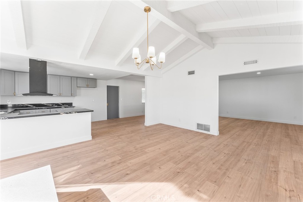 1423 Terrace Road Rialto, CA 92376 - Photo 6 of 40