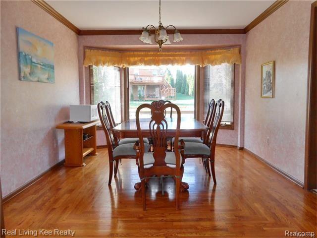 884 Snowmass Drive Rochester, MI 48309 - Photo 10 of 42 10.jpg