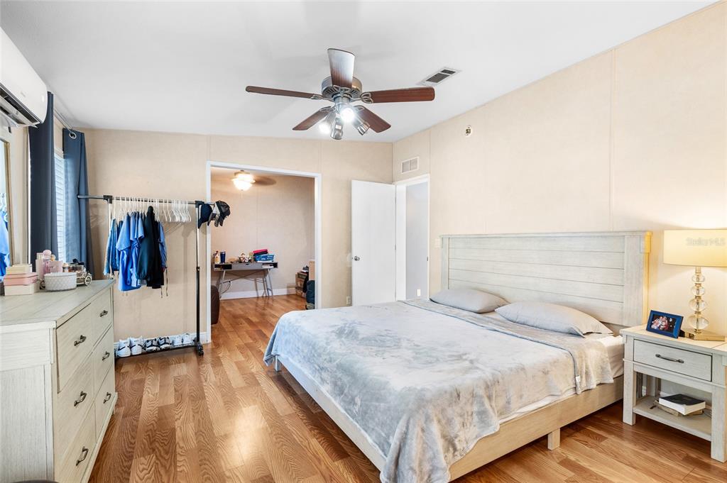 8742 Brazil Street Zephyrhills, FL 33540 - Photo 13 of 37