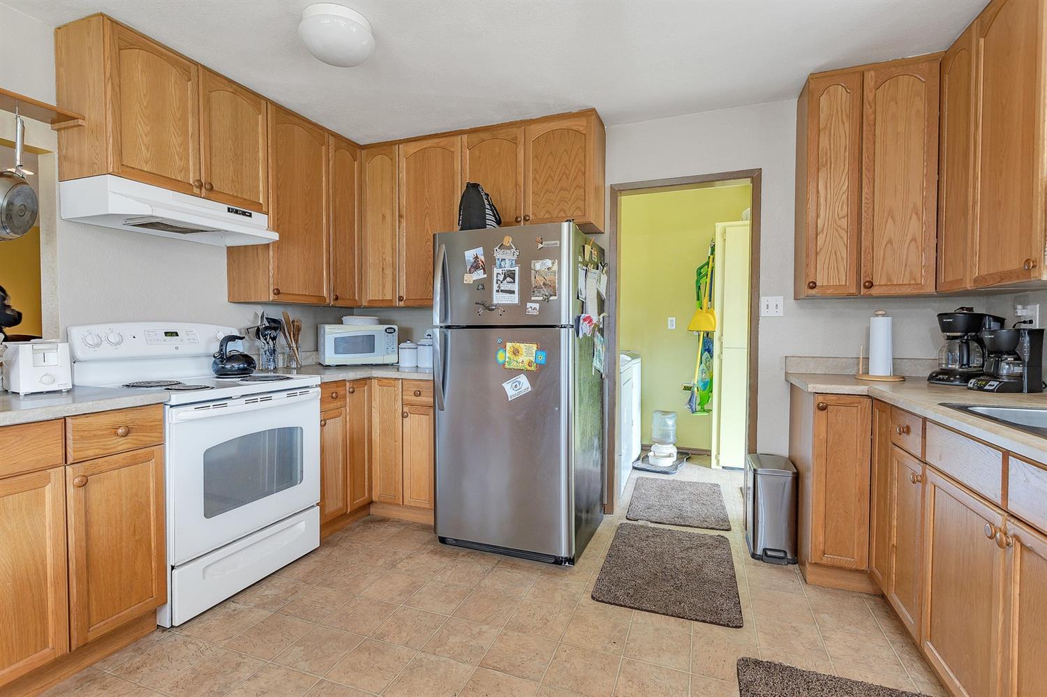 4178 Dodge Road White City, OR 97503 - Photo 4 of 35 Additional Photo