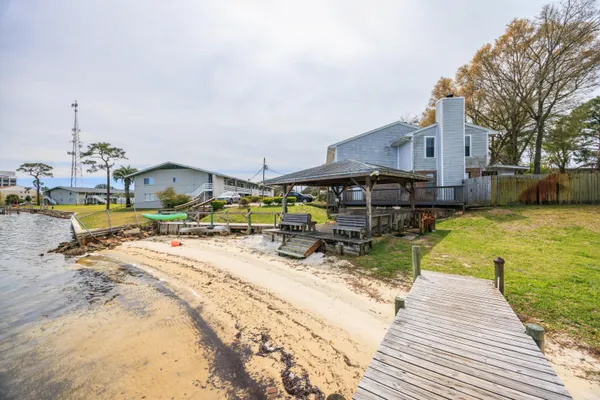 $310,000 | 439 Waterway Lane, Fort Walton Beach, FL 32547