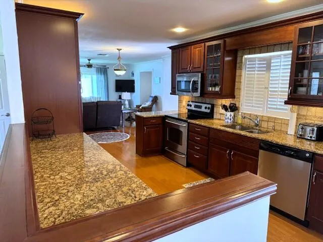 $14,000 | 925 Cypress Drive, Delray Beach, FL 33483