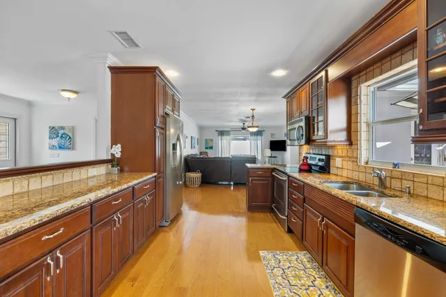 $14,000 | 925 Cypress Drive, Delray Beach, FL 33483