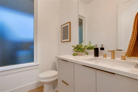 $1,000,000 | 2315 South Vernon Avenue, Dallas, TX 75224