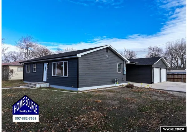 $385,000 | 960 North 2nd Street, Lander, WY 82520