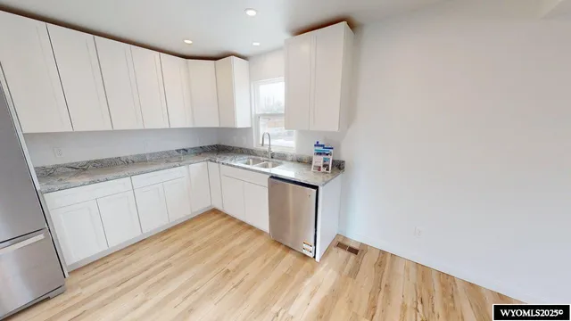 $385,000 | 960 North 2nd Street, Lander, WY 82520