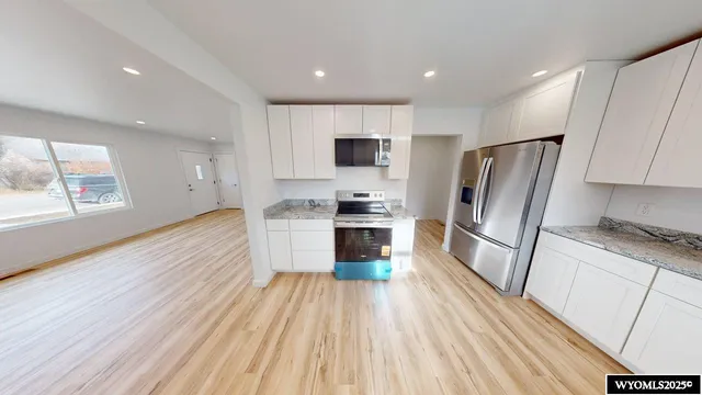 $385,000 | 960 North 2nd Street, Lander, WY 82520