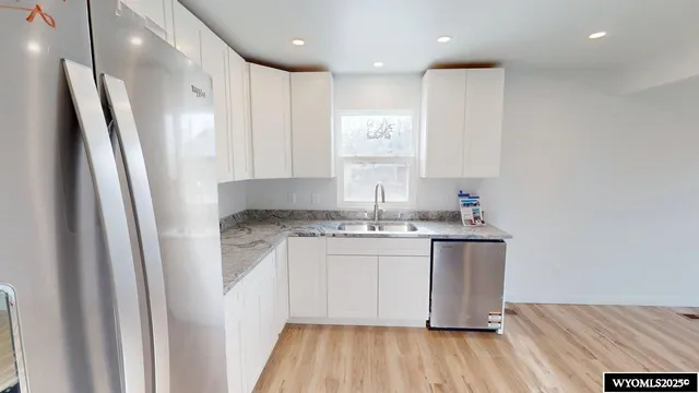 $385,000 | 960 North 2nd Street, Lander, WY 82520