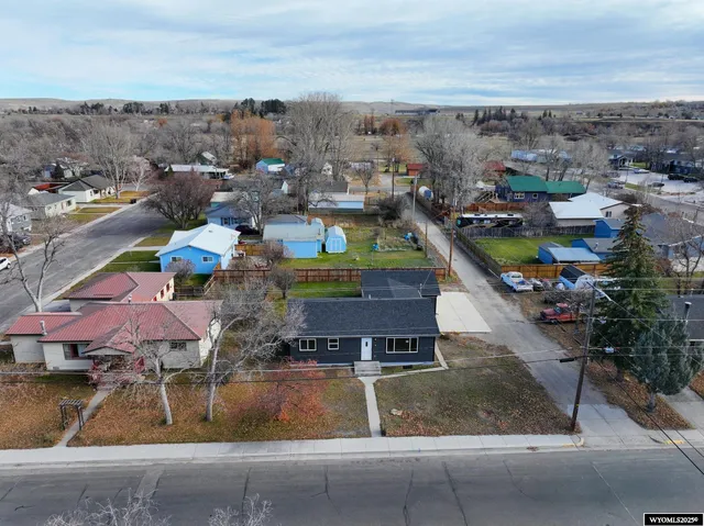 $385,000 | 960 North 2nd Street, Lander, WY 82520