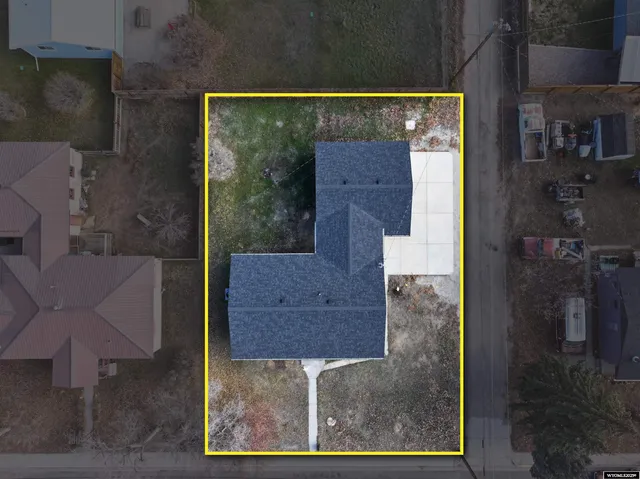 $385,000 | 960 North 2nd Street, Lander, WY 82520