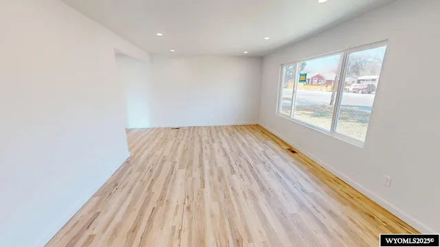 $385,000 | 960 North 2nd Street, Lander, WY 82520