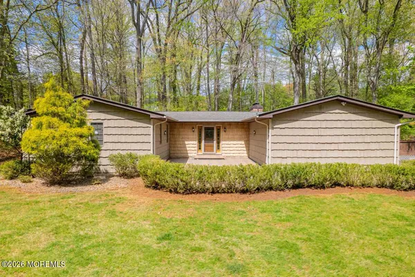 $899,000 | 3 Cardinal Road, Holmdel, NJ 07733